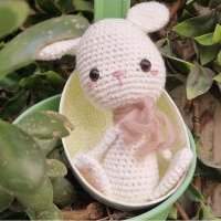 Atelier Crochet, Amigurumi Lapin de Pâques